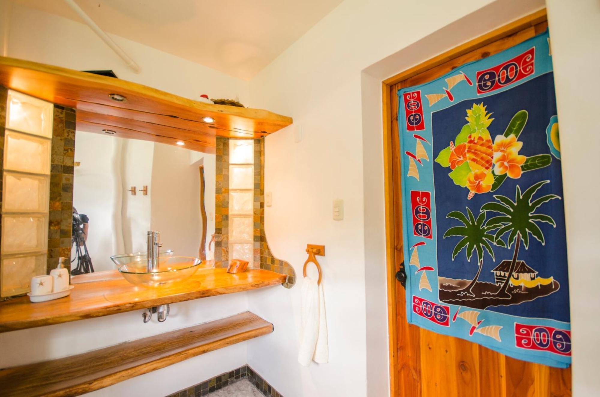 Cabanas Moai Hanga Roa Esterno foto