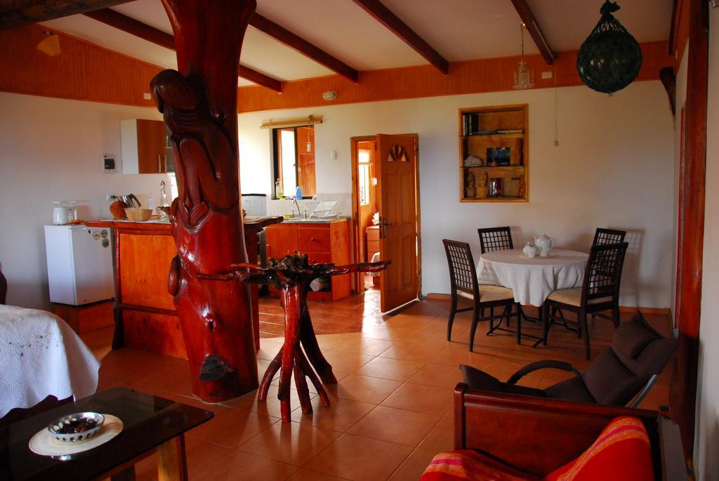 Cabanas Moai Hanga Roa Esterno foto